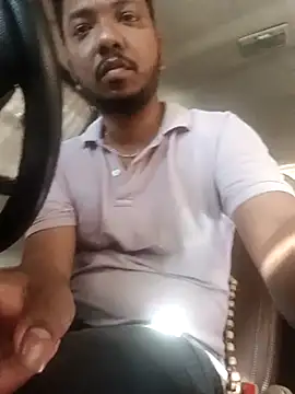 Snapshot of Mmm992170 chatting on February 19, 10:56 am Mmm992170 online show from February 19, 10:56 am