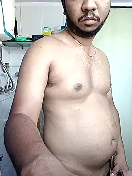 Snapshot of Mmm992170 chatting on February 22, 7:45 am Mmm992170 online show from February 22, 7:45 am