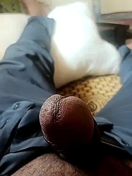 Snapshot of Mmm992170 chatting on March 3, 7:32 am Mmm992170 online show from March 3, 7:32 am