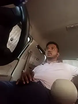 Snapshot of Mmm992170 chatting on March 11, 10:40 am Mmm992170 online show from March 11, 10:40 am