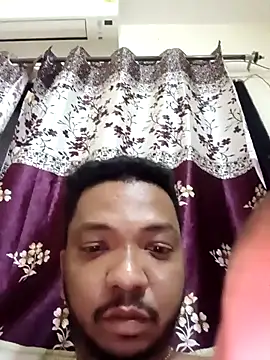 Snapshot of Mmm992170 chatting on February 7, 3:49 pm Mmm992170 online show from February 7, 3:49 pm