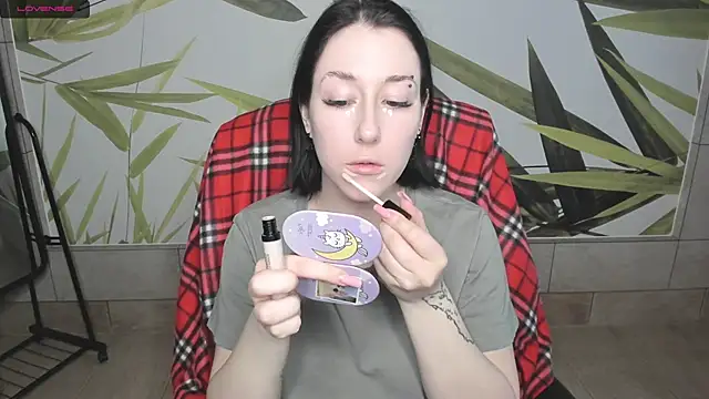 adell berry online show from February 28, 2:09 am