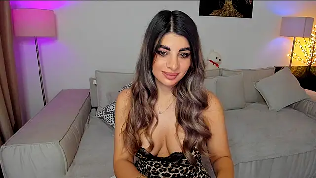 Queenofyouredreams online show from January 4, 10:55 pm