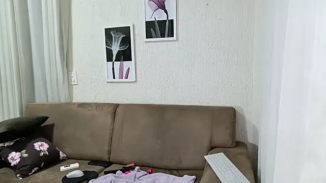 Blue butterfly online show from January 26, 1:20 am