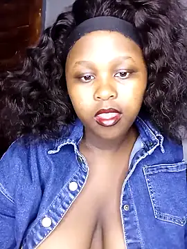 Snapshot of Dark_Berry_26 chatting on February 23, 12:09 am Dark Berry 26 online show from February 23, 12:09 am