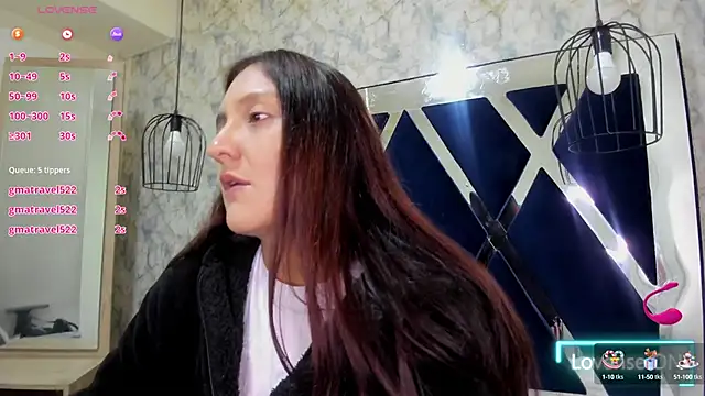  alaia collway  online show from January 22, 12:06 pm