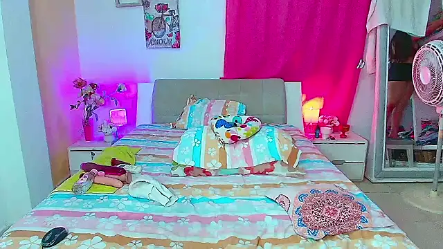 Kendralove31xxx online show from March 2, 7:15 am