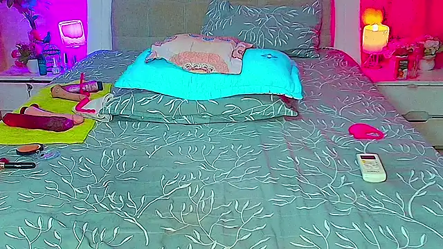 Kendralove31xxx online show from April 12, 4:50 am