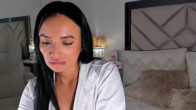 Snapshot of alexa_tobar chatting on April 24, 8:55 pm alexa tobar online show from April 24, 8:55 pm