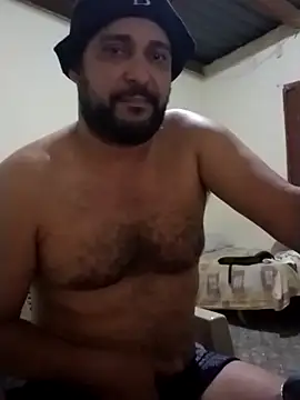 Snapshot of friendsloversex chatting on December 22, 4:17 am friendsloversex online show from December 22, 4:17 am