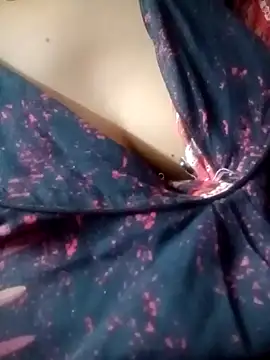 Snapshot of jiyahot1432 chatting on December 19, 7:40 pm jiyahot1432 online show from December 19, 7:40 pm