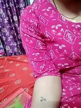 Snapshot of jiyahot1432 chatting on February 12, 6:51 pm jiyahot1432 online show from February 12, 6:51 pm