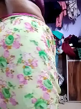 Snapshot of jiyahot1432 chatting on February 17, 2:59 pm jiyahot1432 online show from February 17, 2:59 pm