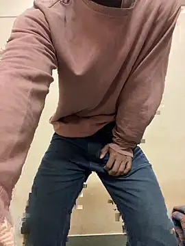 Shona5768 online show from February 4, 8:20 am