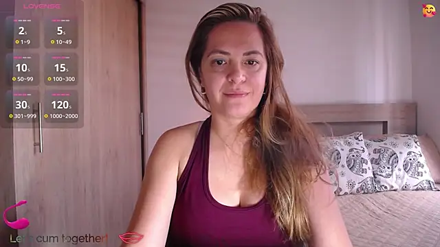 Snapshot of ParisW chatting on June 9, 7:47 pm ParisW online show from June 9, 7:47 pm