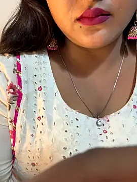 Ayesha mahi online show from October 5, 5:11 pm