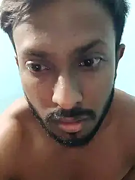 Snapshot of HunkyAriyan chatting on January 31, 3:55 pm HunkyAriyan online show from January 31, 3:55 pm