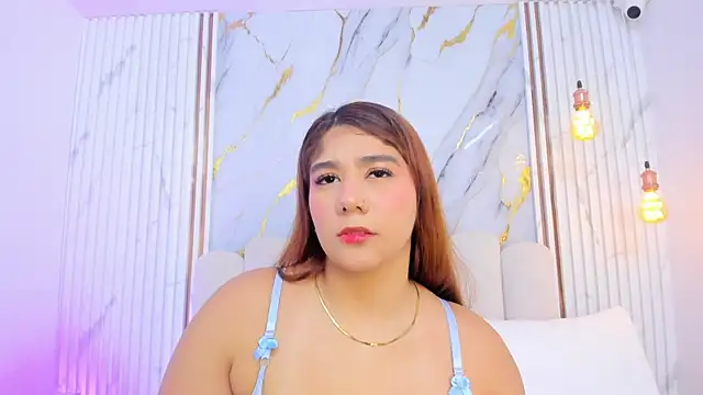 tifanyhills  online show from April 21, 8:12 pm