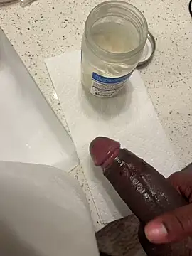 Snapshot of mrPopsicle007 chatting on March 15, 9:48 am mrPopsicle007 online show from March 15, 9:48 am