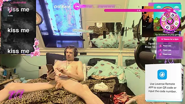 Snapshot of Doggyray44 chatting on July 26, 6:15 pm Doggyray44 online show from July 26, 6:15 pm