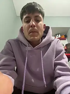 Snapshot of Imperial_10 chatting on March 22, 1:22 am Imperial 10 online show from March 22, 1:22 am