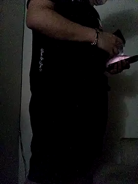 Snapshot of KeptupHack chatting on November 18, 3:12 am KeptupHack online show from November 18, 3:12 am