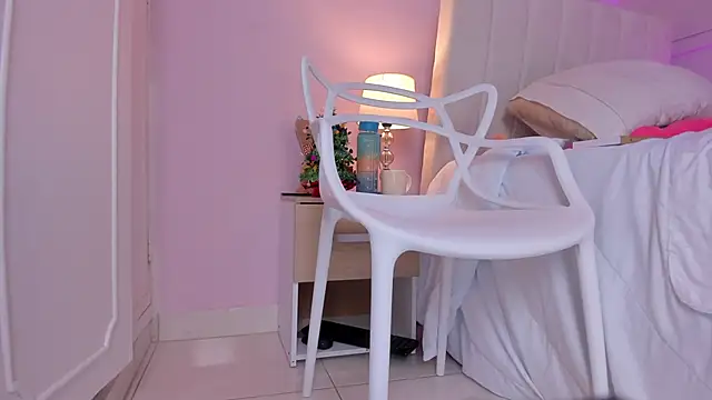  bianca 18 online show from December 4, 2:59 pm