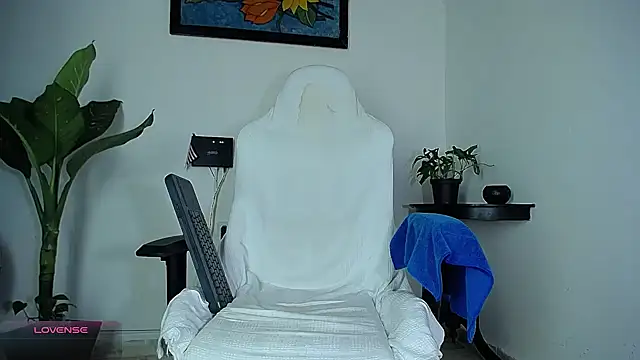 diamond black00 online show from February 10, 7:07 pm