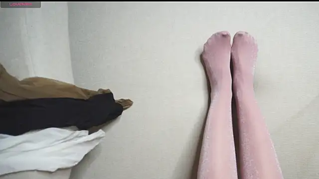 Yourlittledemon online show from December 25, 3:28 pm