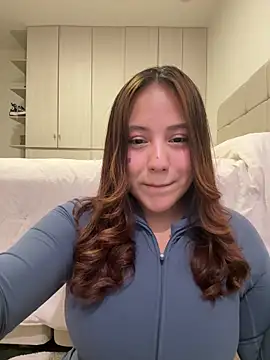 Snapshot of kittyfresita chatting on May 3, 9:32 pm kittyfresita online show from May 3, 9:32 pm