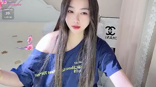 Caitlyn   online show from March 20, 12:32 pm