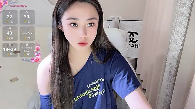 Caitlyn   online show from March 20, 3:36 pm