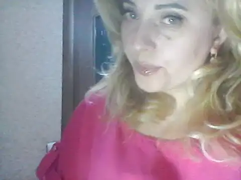 SweetCandy356 online show from March 8, 6:26 pm