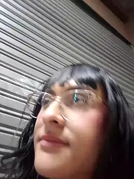 Snapshot of Kiitygirl chatting on December 24, 4:22 am Kiitygirl online show from December 24, 4:22 am