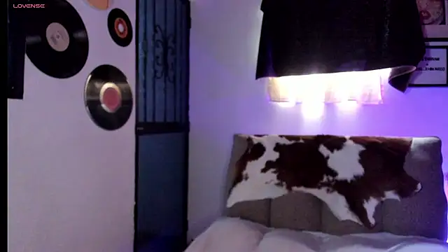 soy jess03 online show from March 28, 2:38 pm