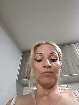 Fenix 528 online show from January 26, 12:05 am