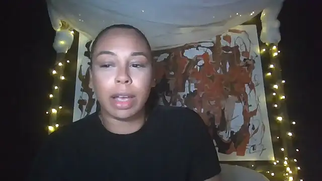 Snapshot of bigbootyjayda chatting on July 5, 9:00 pm bigbootyjayda online show from July 5, 9:00 pm