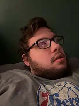 Snapshot of jrizz215 chatting on March 10, 6:23 pm jrizz215 online show from March 10, 6:23 pm