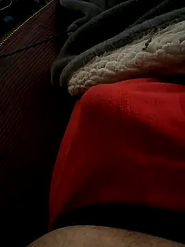 Snapshot of jrizz215 chatting on November 16, 3:39 pm jrizz215 online show from November 16, 3:39 pm