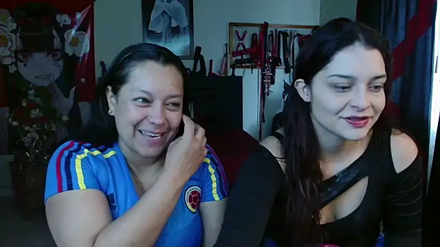 Snapshot of Marilynselxoveanalhard chatting on July 3, 2:12 pm Marilynselxoveanalhard online show from July 3, 2:12 pm