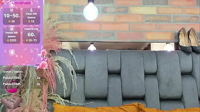 JESSYCORTES online show from February 17, 10:05 pm