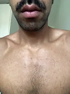 Snapshot of Lucascacaca chatting on June 26, 9:03 am Lucascacaca online show from June 26, 9:03 am