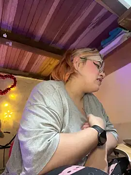 SophiaWeestt99 online show from February 27, 3:39 am