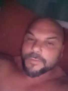 Snapshot of Javierchico chatting on June 14, 4:58 am Javierchico online show from June 14, 4:58 am
