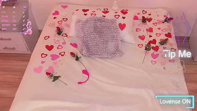 Snapshot of Katta_Gil chatting on February 14, 1:30 pm Katta Gil online show from February 14, 1:30 pm