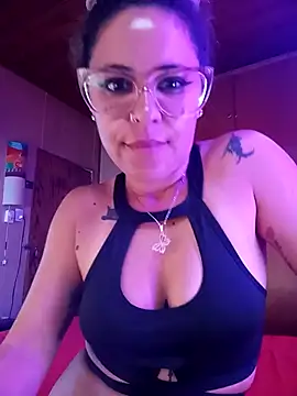 mariposapontiak420 online show from February 27, 4:53 pm