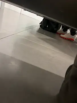 thiagowes online show from April 17, 10:57 pm