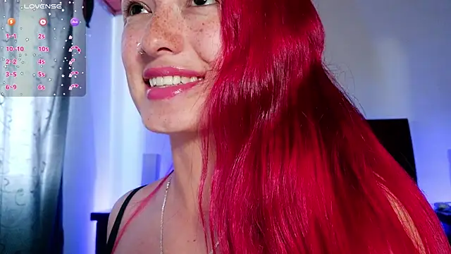 Snapshot of luccycollins_ chatting on July 15, 5:51 pm luccycollins online show from July 15, 5:51 pm