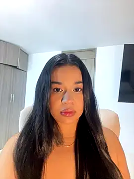 Snapshot of Aitana98_ chatting on October 5, 2:21 am Aitana98  online show from October 5, 2:21 am