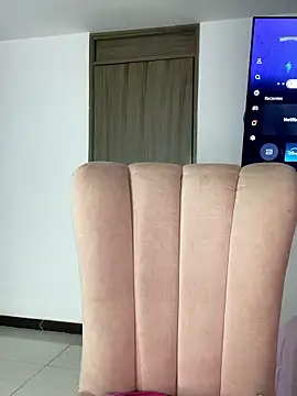 Snapshot of Aitana98_ chatting on February 2, 1:48 am Aitana98 online show from February 2, 1:48 am